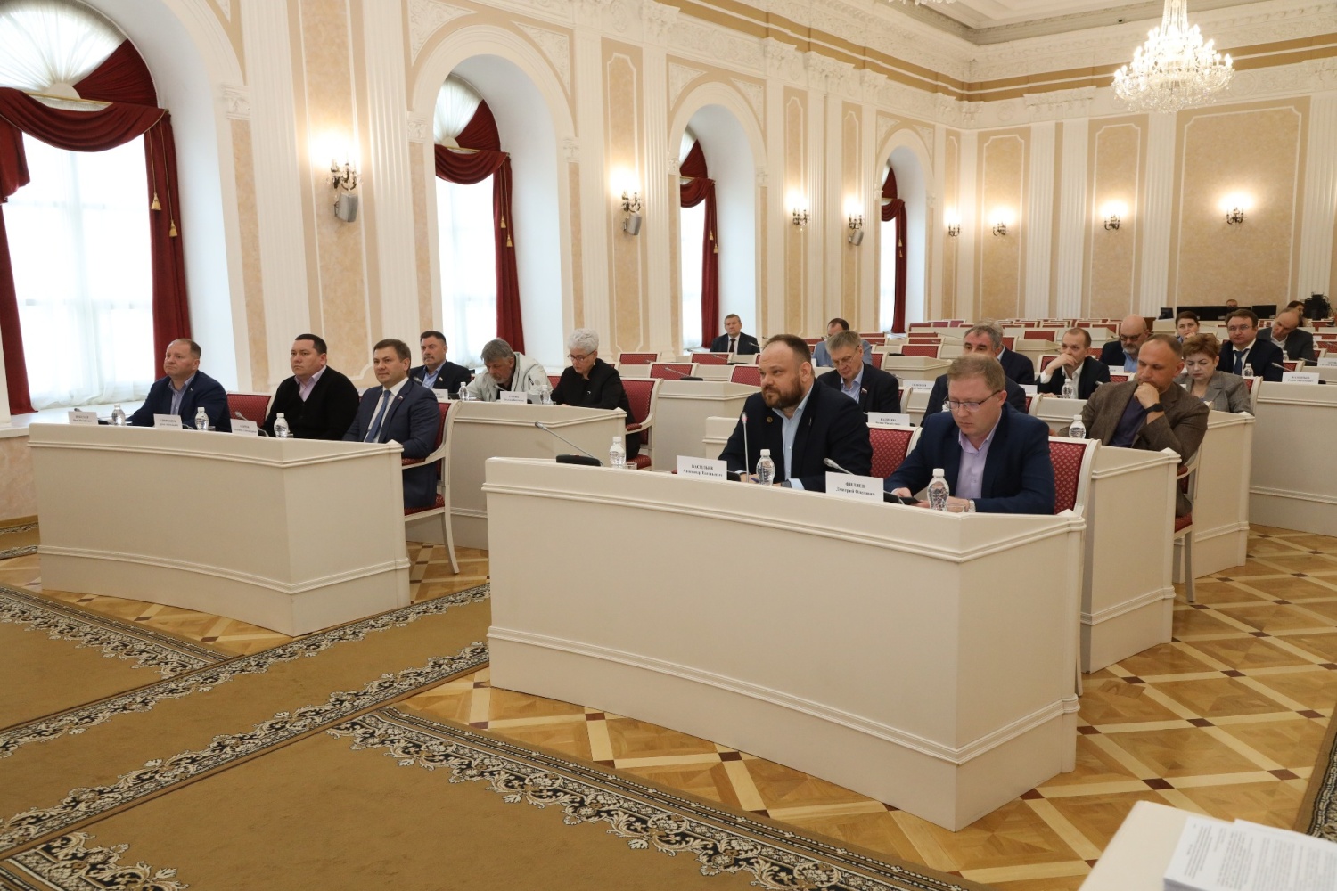 Состоялось заседание профильных комитетов регионального парламента