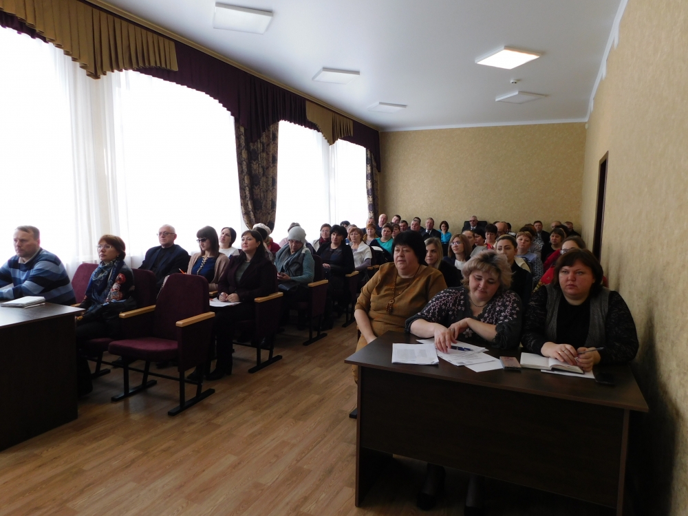 В Башмаковском районе Пензенской области проведен семинар - тренинг вопросам представления сведений о доходах, расходах, об имуществе и обязательствах имущественного характера