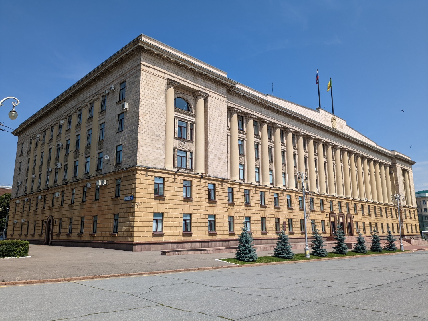 В Пензенской области за полгода за коррупционные нарушения наказали 12 государственных и 124 муниципальных служащих