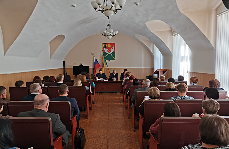 В городских округах и муниципальных районах Пензенской области проведены семинары по вопросам представления сведений о доходах, расходах, об имуществе и обязательствах имущественного характера В городских округах и муниципальных районах Пензенской области проведены семинары по вопросам представления сведений о доходах, расходах, об имуществе и обязательствах имущественного характера