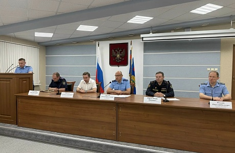 Прокурор Пензенской области Дмитрий Горшков провел заседание межведомственной рабочей группы по противодействию коррупции